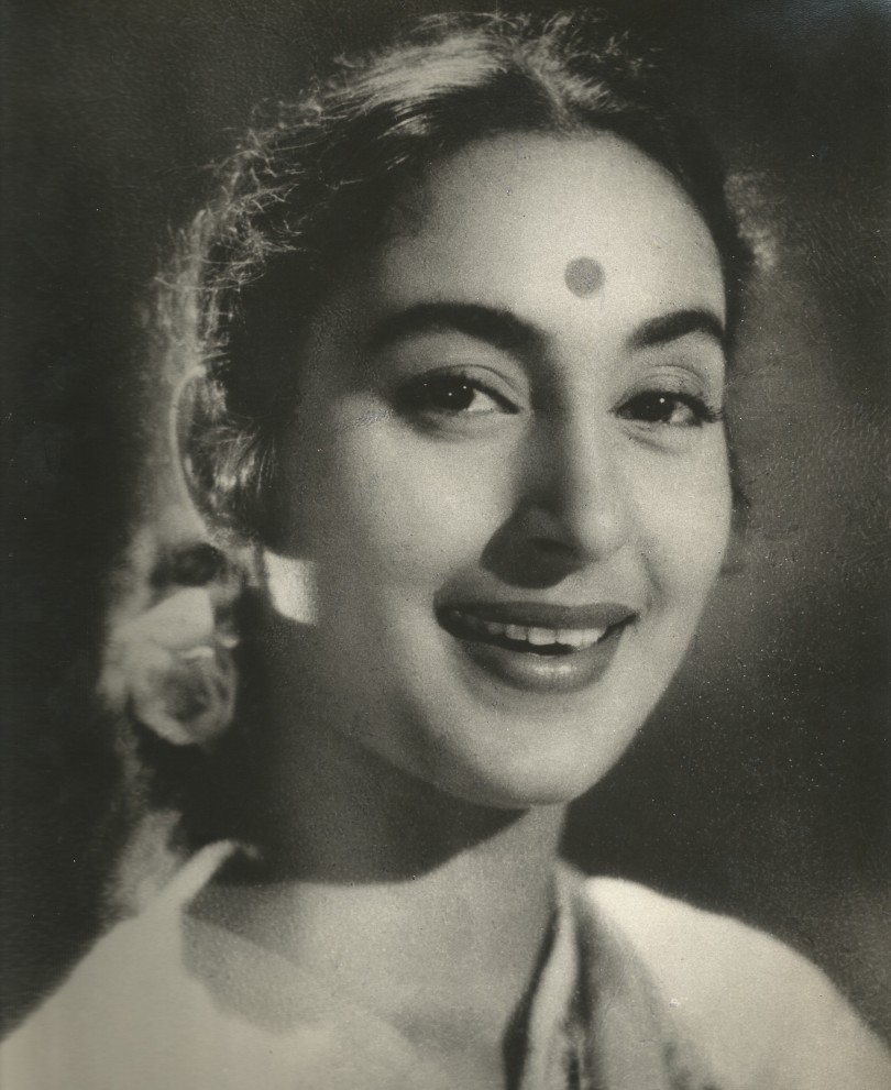 25 Facts About Nutan The Legendary Actress Who Had A Glorious Bollywood ...